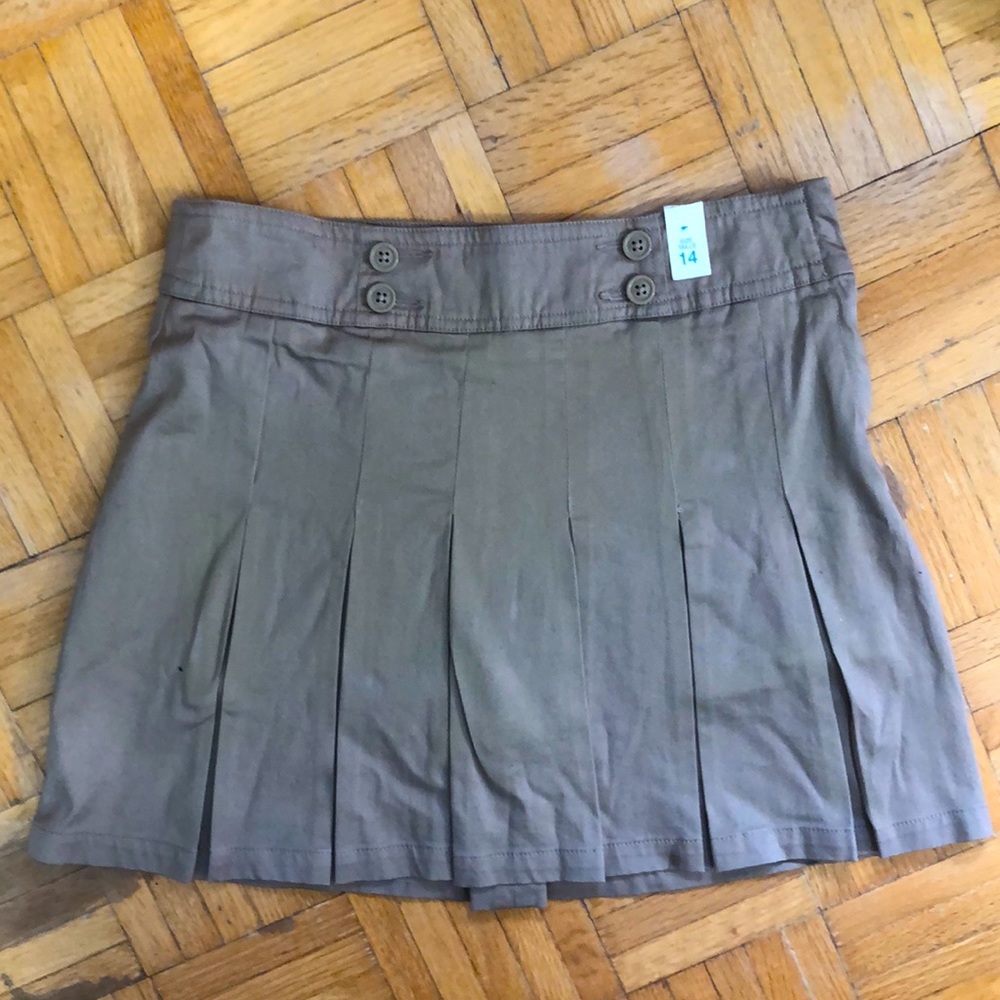 NWT Girl’s khakis skirt